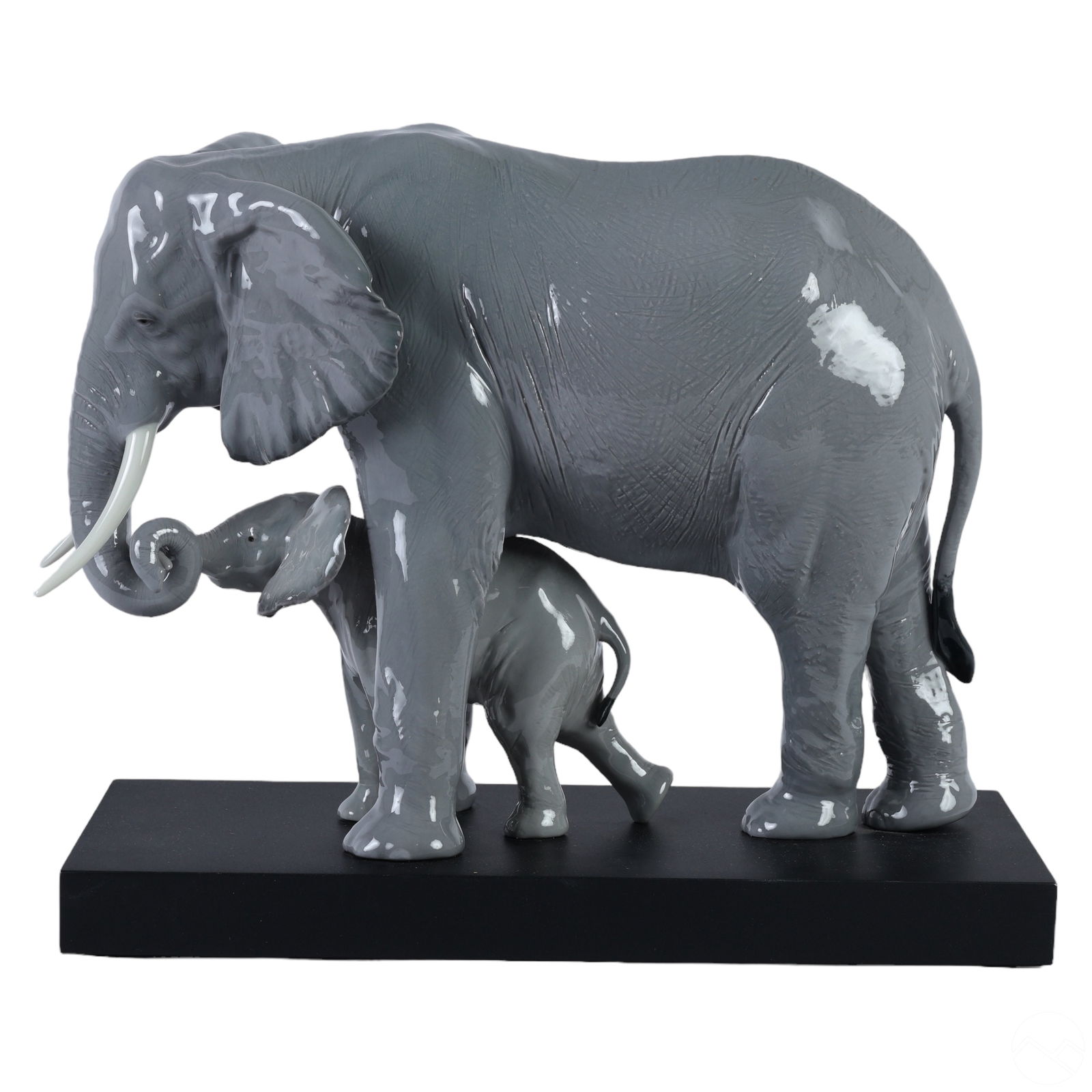 Lladro Porcelain LEADING THE WAY Elephants Statue (1 of 7)