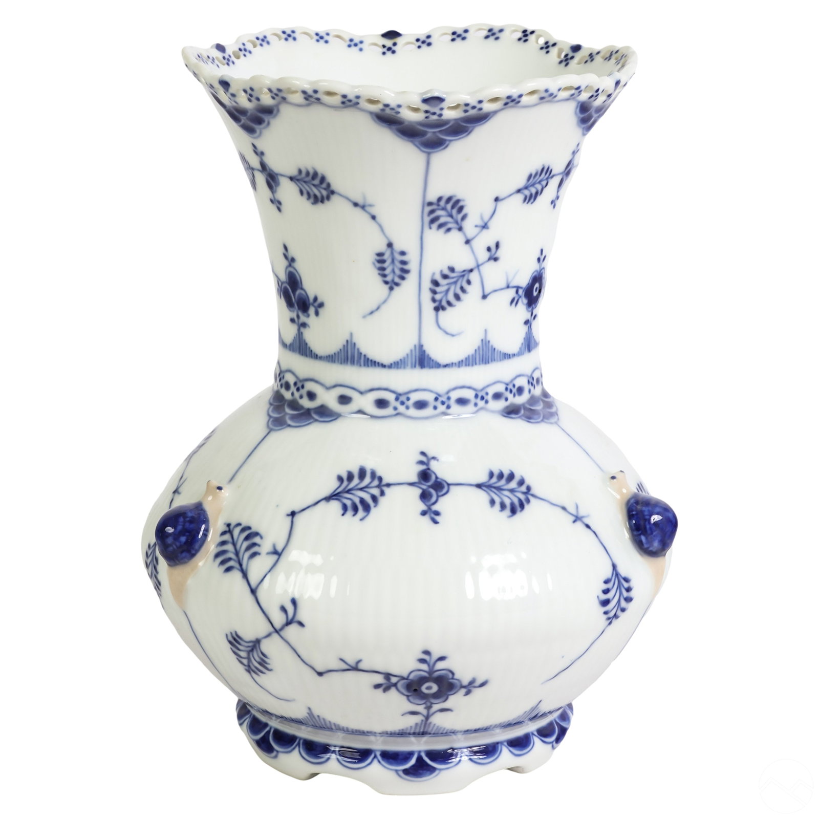 Royal Copenhagen Blue Fluted Full Lace Snails Vase: A Royal Copenhagen Danish porcelain vase, produced in the coveted Blue Fluted Full Lace pattern, number 1/1197. A large white baluster form body with ribbed fluted design and reticulated open border t