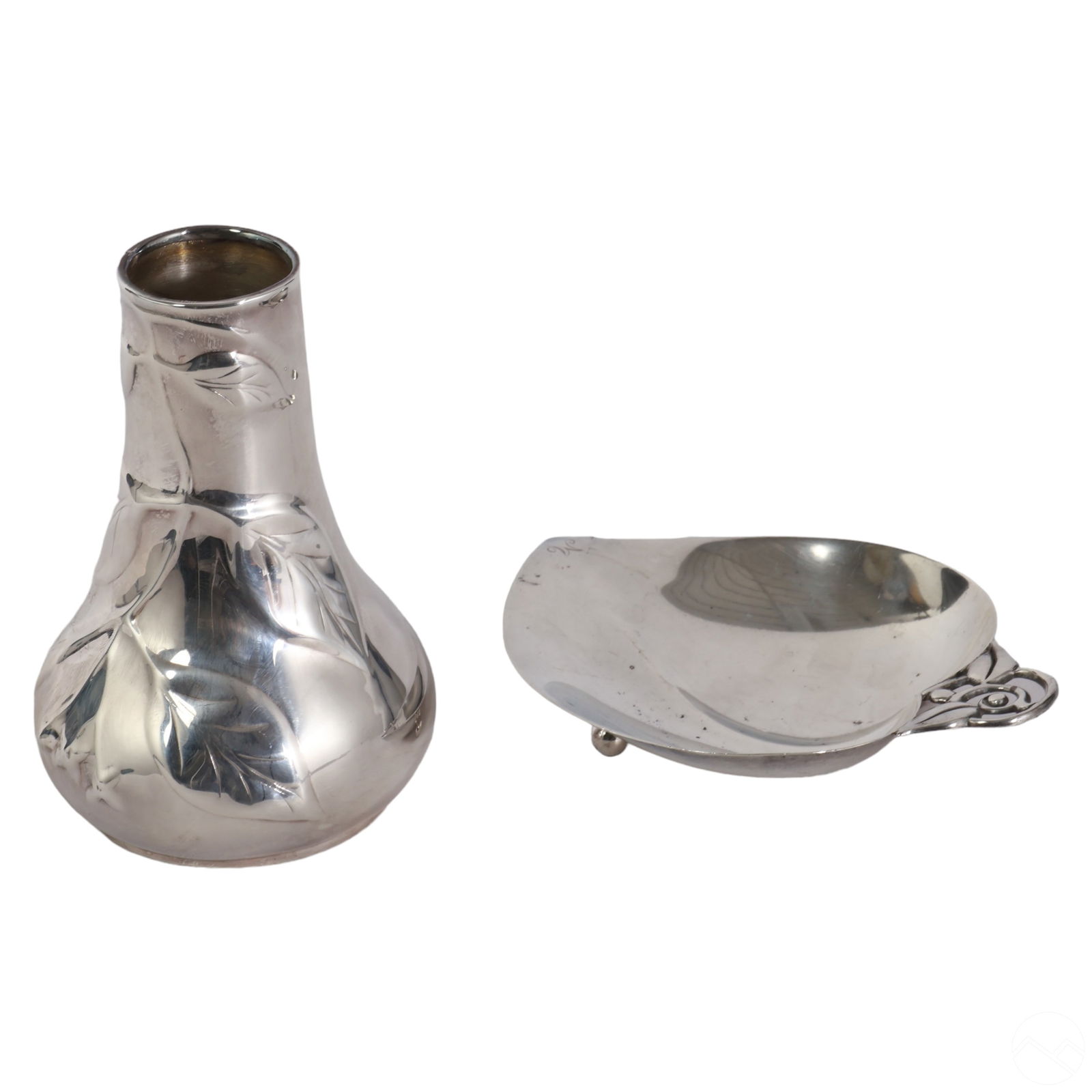 Tiffany & Co Sterling Silver Leaf Tray & Bud Vase (1 of 9)