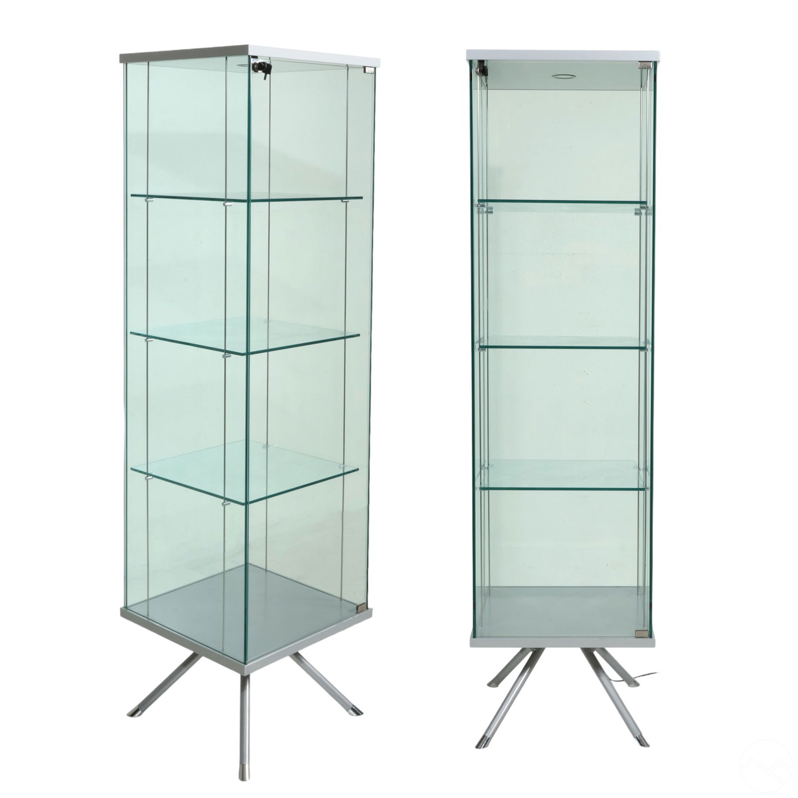 Modern Pair of Italian Glass Vitrine Display Cases (1 of 8)