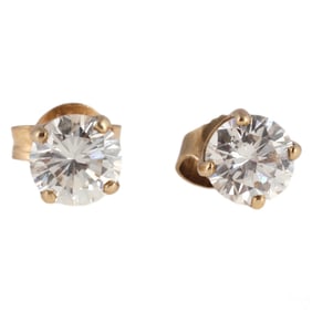 14k Gold 4/5 CTTW Round Diamond Stud Earrings