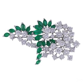 Platinum 6.25 CTTW Diamond & Emerald Fur Clip VTG