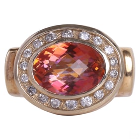 18k Gold Mystic Topaz and Natural Diamond Ring 51g