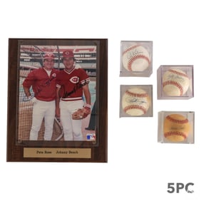 Pete Rose Johnny Bench Photo & 4 Baseballs SIGNED