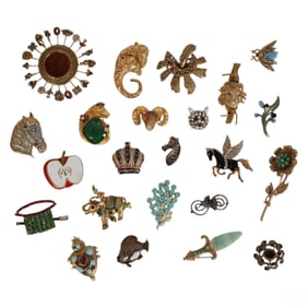 Vintage Figural Embellished Brooch 23pc ESTATE LOT