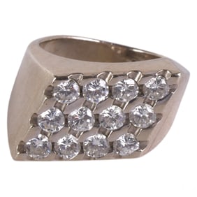 14K White Gold & Diamond Men's Size 7.5 Ring 11gr