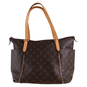 Louis Vuitton V11120 Monogram Shoulder Bag Purse