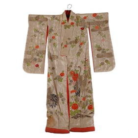 Japanese Embroidered Silk Vintage Floral Kimono