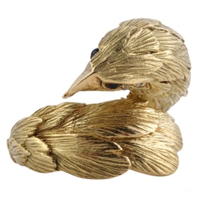 18k Gold Eagles Head Wrap Ring with Gemstones 9g.