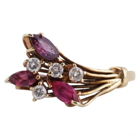 14k Yellow Gold Ruby & Diamond Floral Ring Sz 5.5