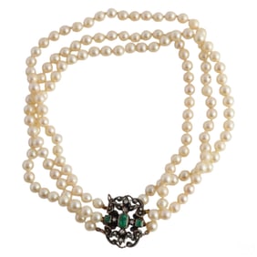 Pearl Necklace with Emerald & Diamond Silver Clasp