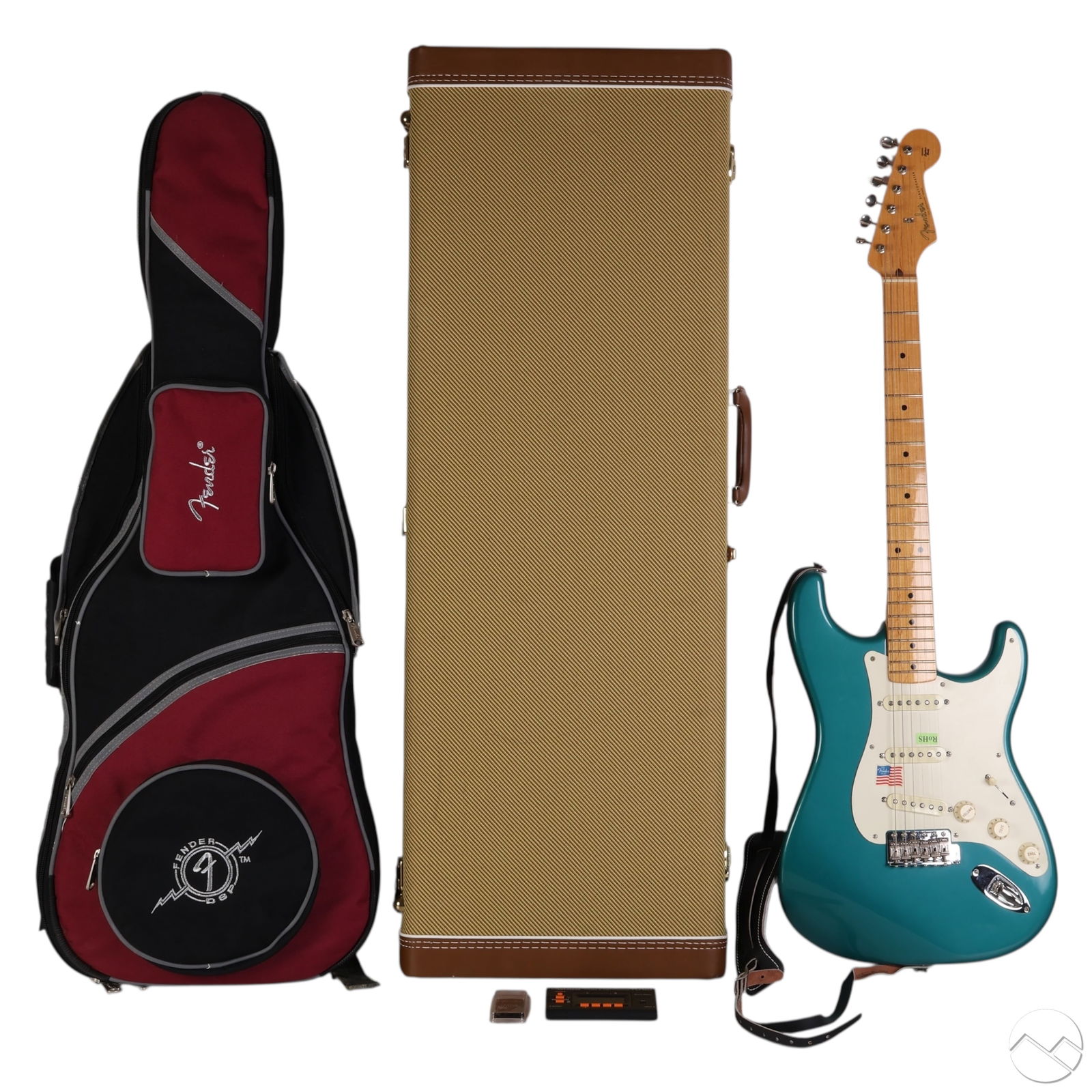 Fender Stratocaster Electric Guitar with Two Cases (1 of 13)