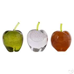 Martha's Vineyard Glassworks Apple Paperweight LOT