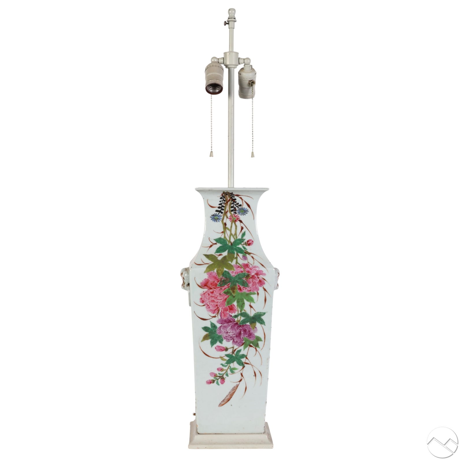 Chinese Antique Famille Rose Porcelain Table Lamp (1 of 11)