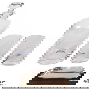 Ralph Lauren Two Glasses, Decanter & Metal Car LOT: Ralph Lauren clear crystal barware set including one decanter with stopper and two Double Old Fashioned whiskey glasses. Each piece is etched with a vintage car motif and marked Ralph Lauren on the ba