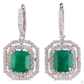 18K White Gold Emerald and Diamond Dangle Earrings