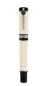 Delta Lex Ltd. Ed. 18K Gold Nib Fountain Pen Boxed