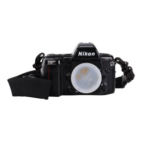 Nikon N90 35mm SLR Film Camera with MF-26 Back