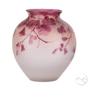 Legras French Serie Rubis Cameo Art Glass 8" Vase
