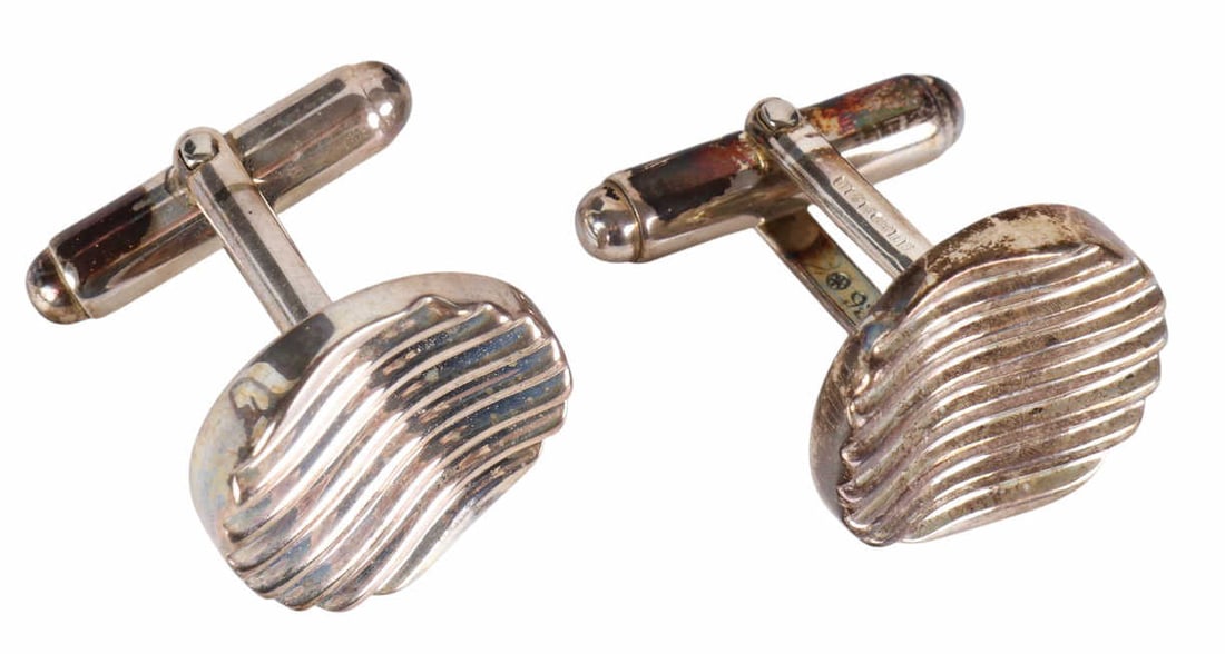 Vintage 90s Designer Tateossian Sterling Cufflinks: Vintage Tateossian London sterling silver cufflinks in the "wave round ribbed" design, circa 1990s. This pair comes in the original black box with aqua accents and is New Old Stock - never worn or use