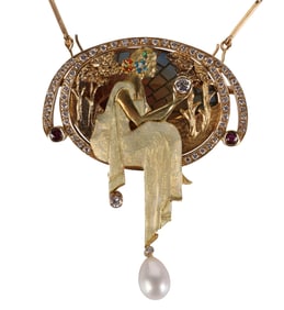 18k Gold Art Nouveau Diamond Enamel Pendant Brooch