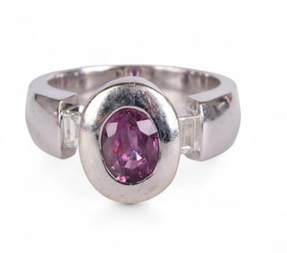18k White Gold 1.8 CTTW Pink Sapphire Diamond Ring