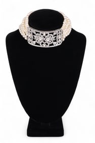 18k White Gold 10 CT TW Diamond Pearl Necklace
