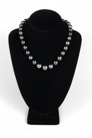 18k White Gold Tahitian Black Pearl Necklace 17"
