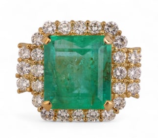 18k Gold 11.25 CT TW Emerald Diamond Ring Size 7.5
