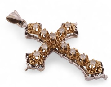 10k Gold 1 CT TW Diamond Cross Pendant 8.7 Grams