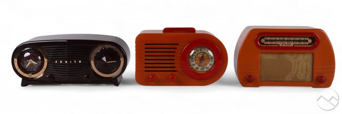 Vintage FADA and Zenith Bakelite Radios ESTATE LOT