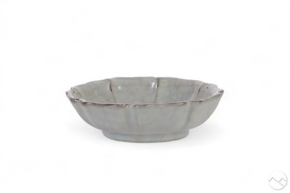 Chinese Guan Ware Crackle Glaze 5" Floriform Bowl