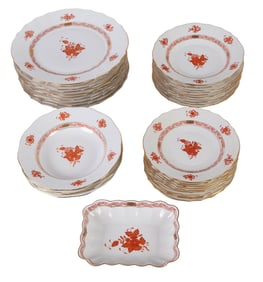 Herend Porcelain Chinese Bouquet Rust Plates 35pc.