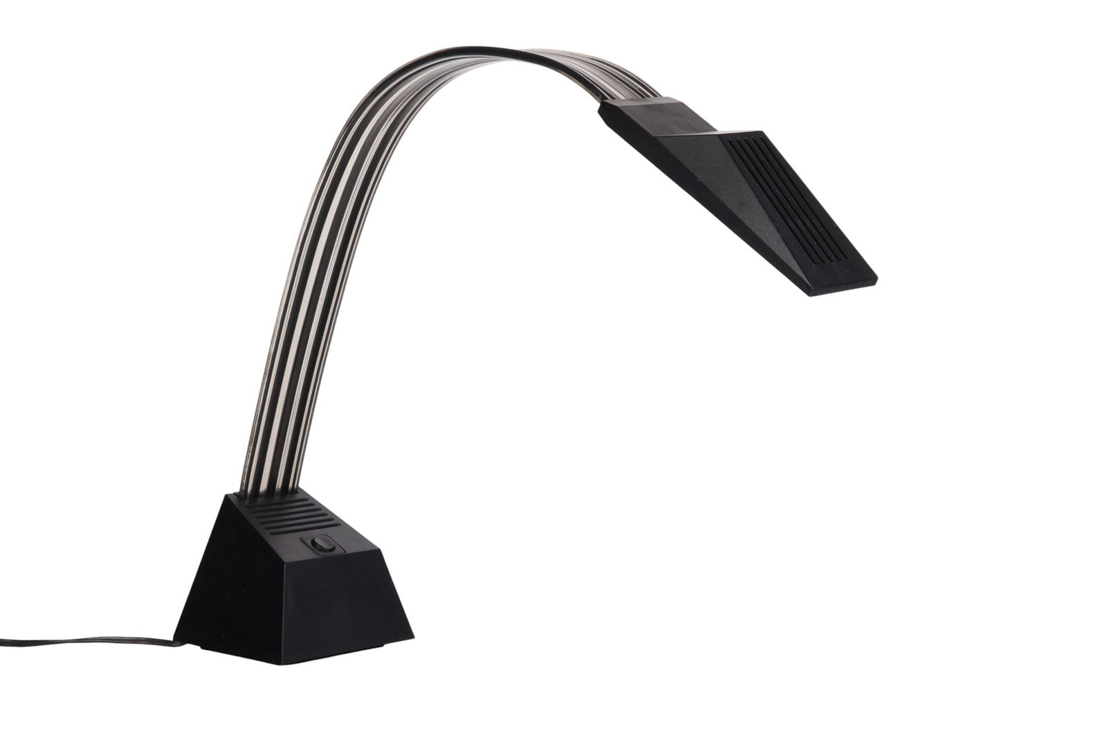 Stilnova Nastro Table Desk Lamp by Alberto Fraser: Stilnovo Italian Nastro postmodern era desk lamp, designed by Alberto Fraser. The lamp features a flexible PVC stem, black shade, and weighted base. Marked Stilnovo Milano Italy with model and patent
