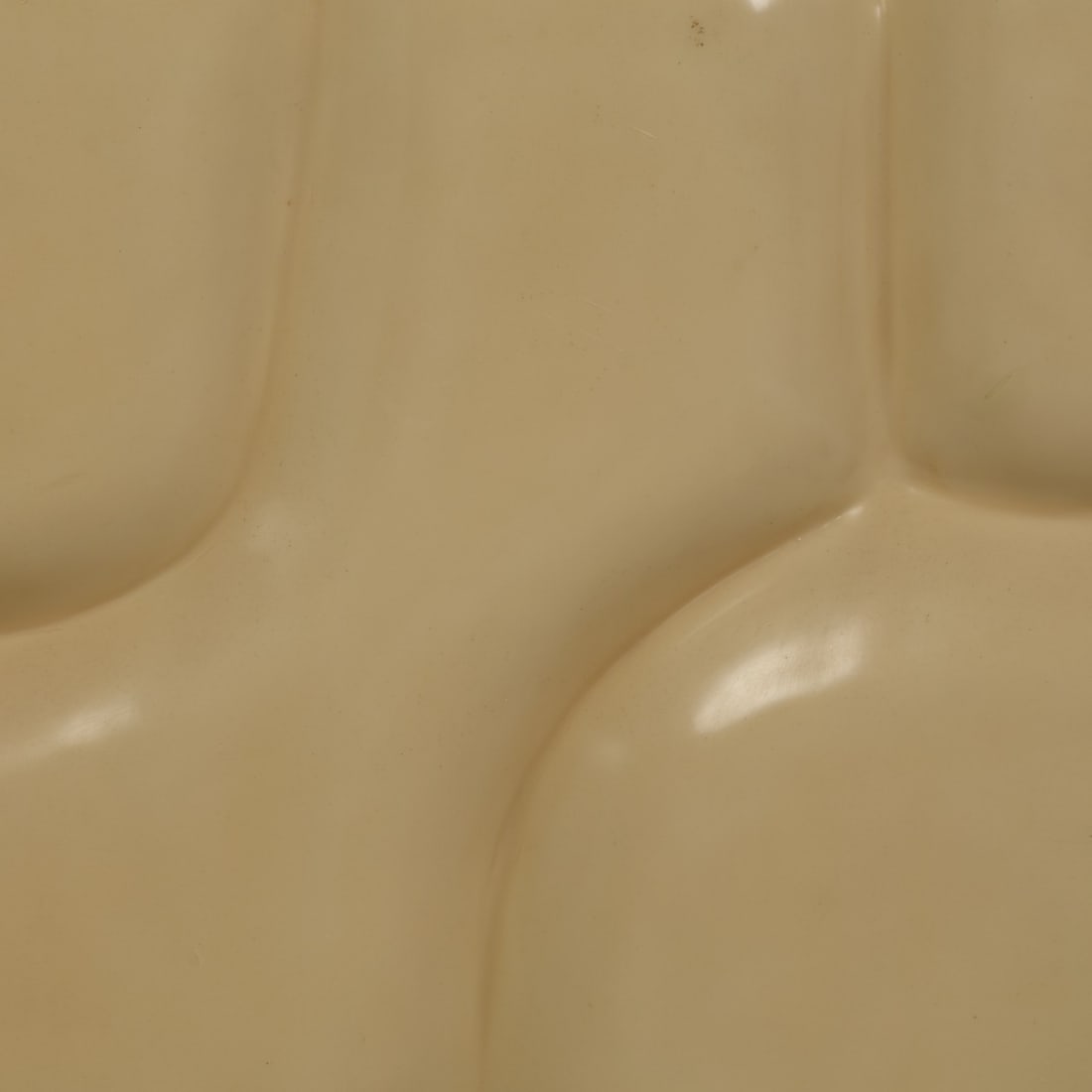 Modernist Sculptural Molded Plastic Side Table - 6