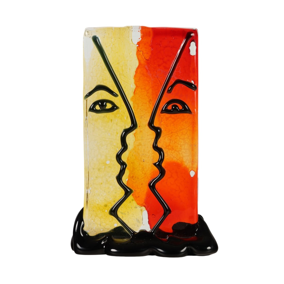 Mario Badiloli for Oggetti Murano Glass Sculpture: Mario Badioli (Italian, born 1940), studio blown art glass sculpture. Composition features side profiles of faces looking at each other. No apparent signature.Dimensions: 13.5 X 8.5 X 2.5 in. Conditio