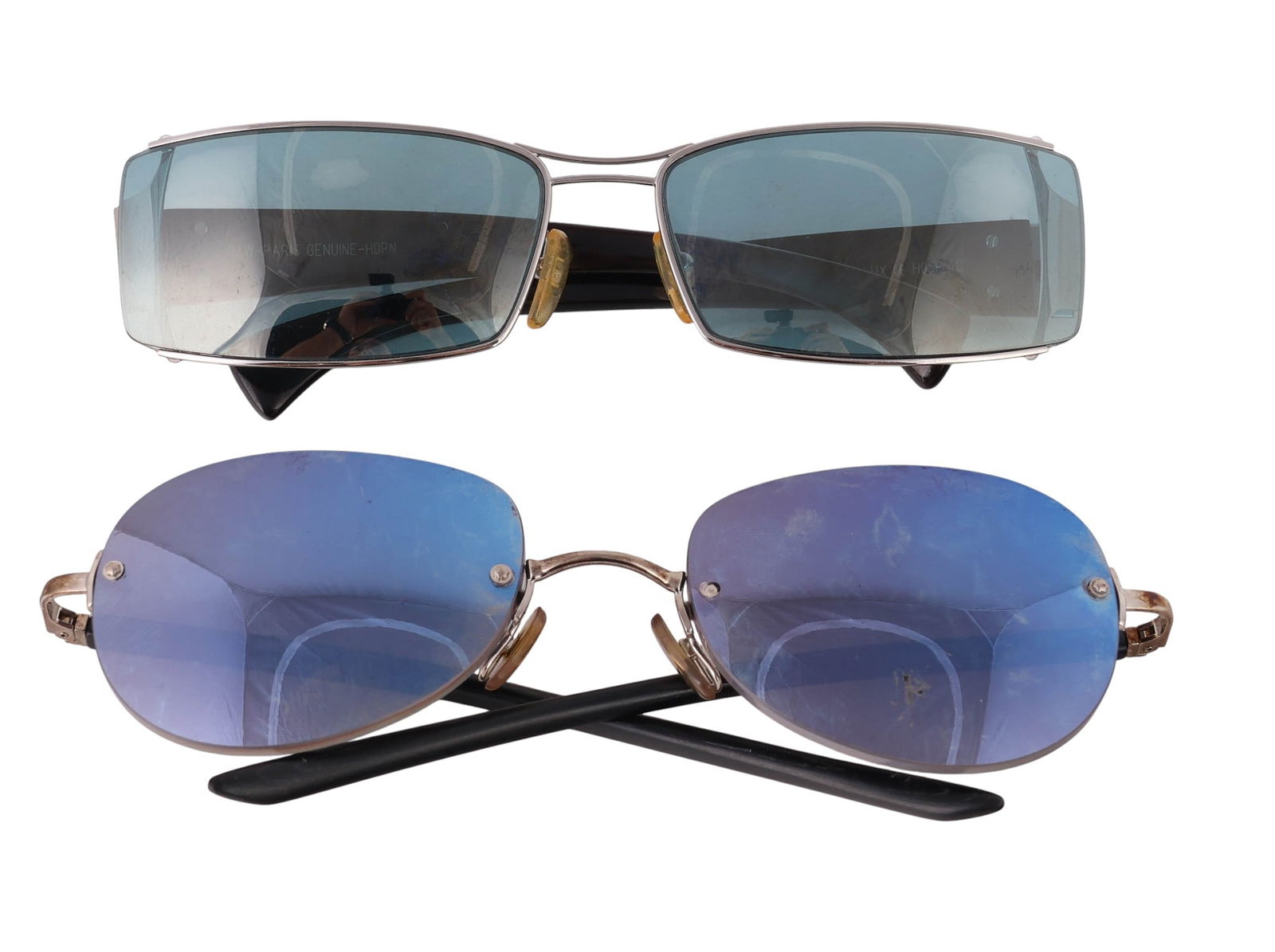 Gold and Wood Paris Designer Sunglasses 2pc LOT: Gold & Wood Paris luxury designer eyewear brand optical sunglasses, lot of two. One marked G&W-Paris Genuine Horn, Made in Lux H05P 4C. Bridge size approximately .50". Lens width approximately 2.5". L