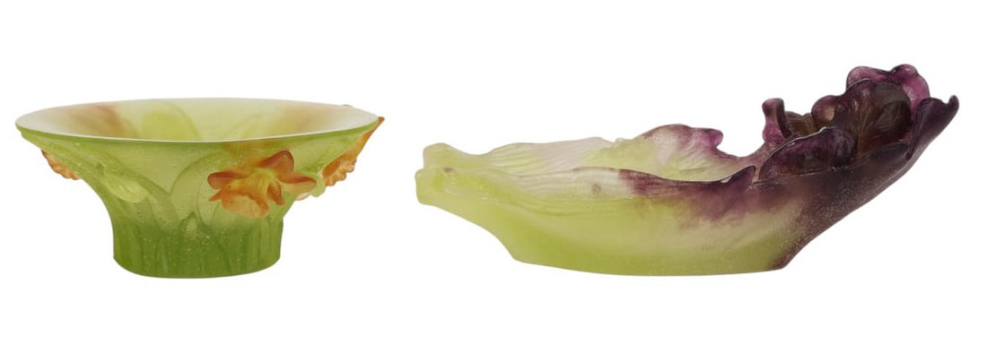 Daum Pate de Verre French Glass Bowl & Tray 2p LOT: Daum pate de verre art glass vase and bowl, including one yellow, orange, and green daffodil cabinet piece with sculpted floral forms, and one iris jewelry tray with a green leafy design and dark