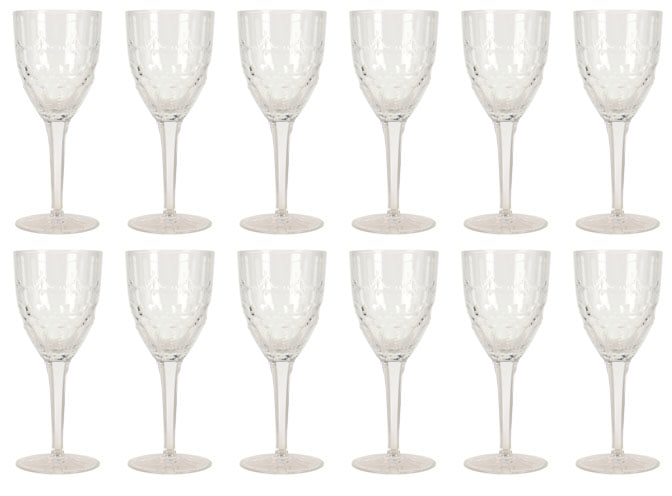 William Yeoward Elizabeth Wine Glass Goblets SET: William Yeoward (British, 1957-2019), set of twelve crystal stemware wine glass goblets modeled in the Elizabeth pattern. Each goblet features a faceted bowl with cut and etched detailing including