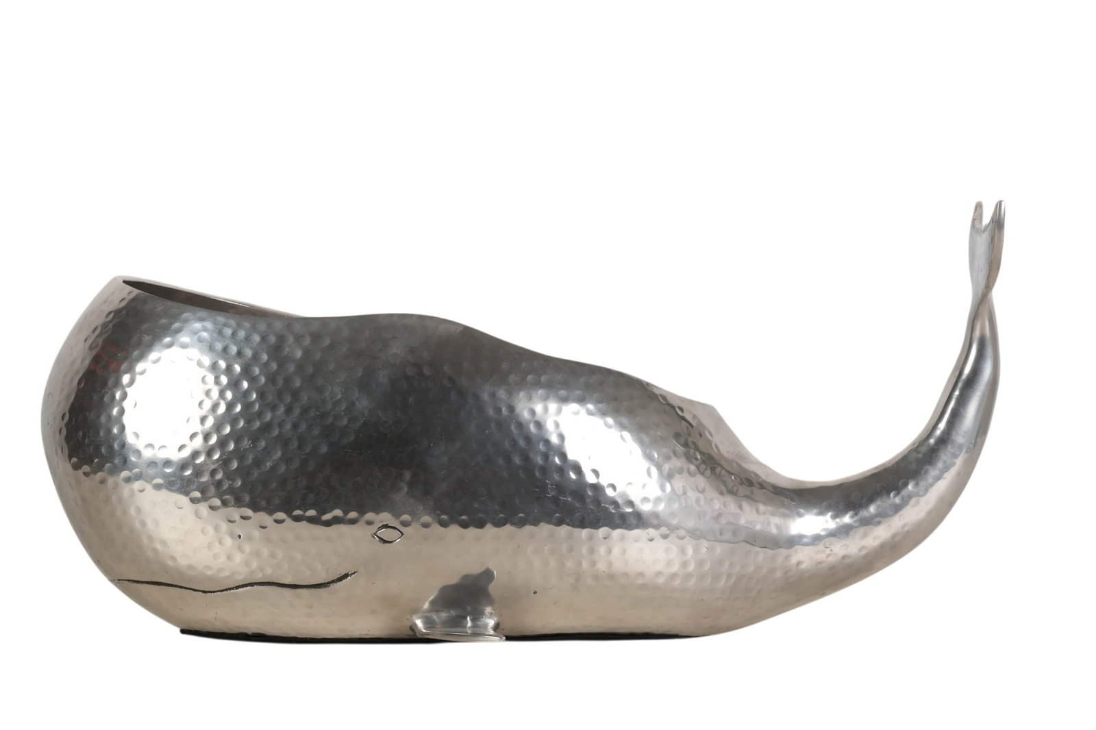 Vintage Aluminum Whale Centerpiece or Wine Cooler: Aluminum whale-form wine cooler centerpiece featuring a stylized sculptural body with a hammered finish and an elongated tail handle, in a design reminiscent of Arthur Court. The open-top basin is des