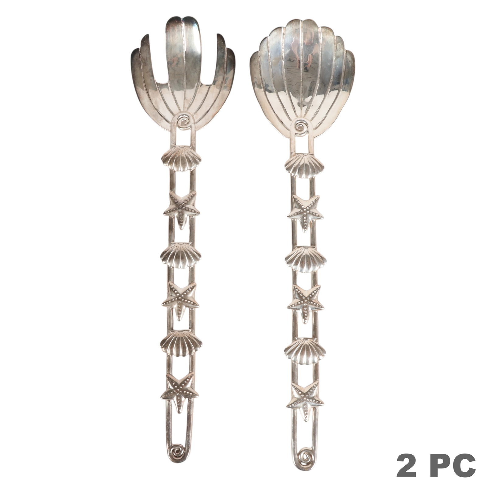 Emilia Castillo Starfish Shells Plated Servers SET: Emilia Castillo silverplate salad serving utensil set featuring openwork handles decorated with starfish and seashell motifs. The matching serving spoon and fork display a coastal-inspired design