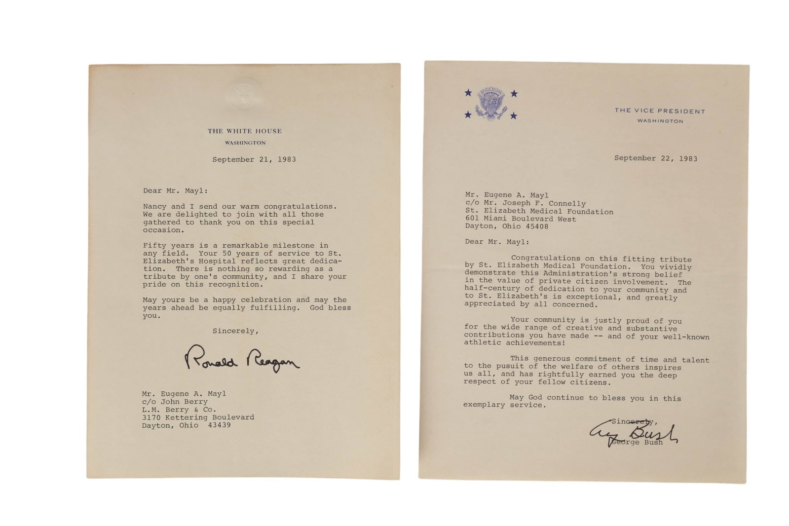 Ronald Reagan and George Bush Letters AUTOGRAPHED (1 of 7)