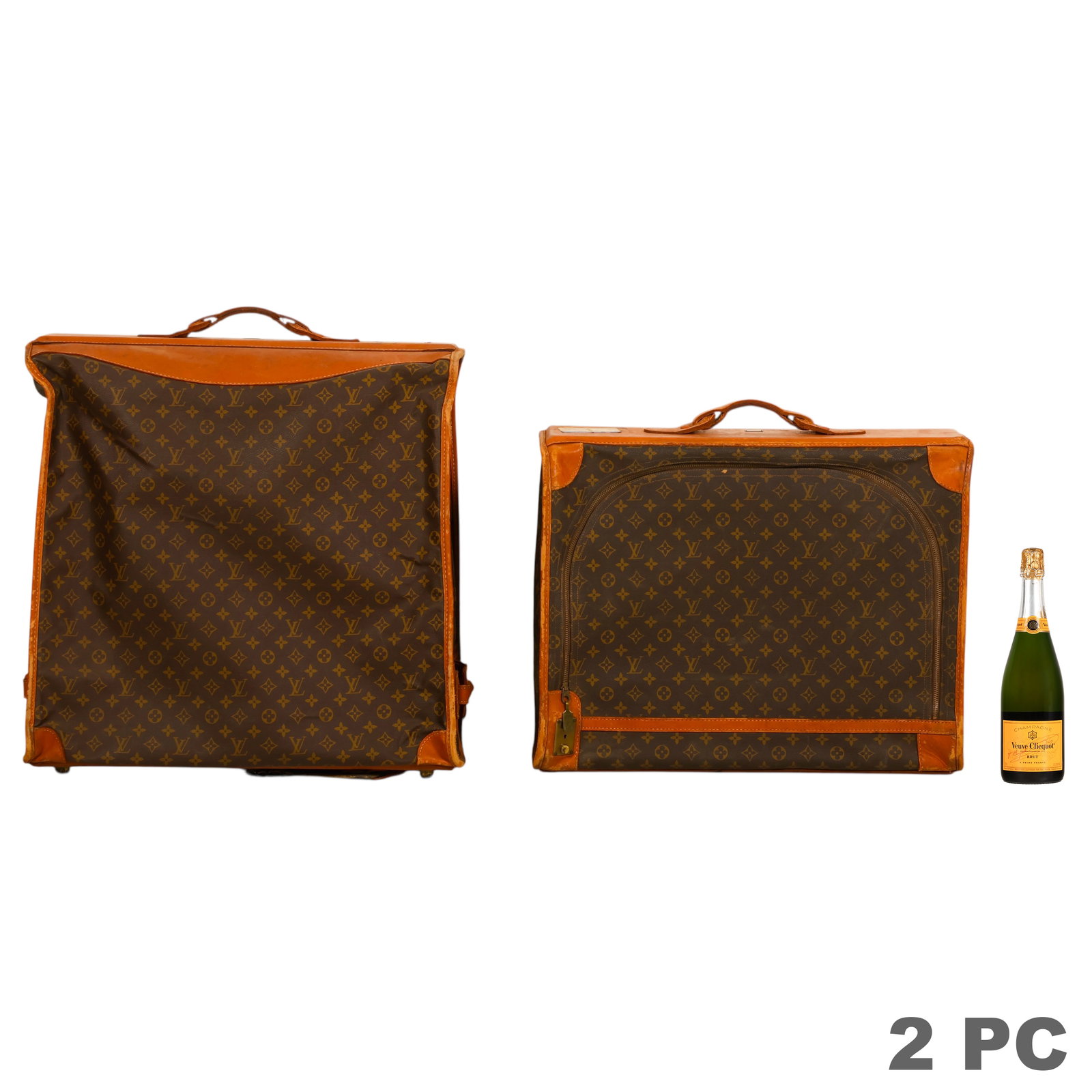 Louis Vuitton Vintage LV Monogram Luggage 3pc LOT: Lot of three vintage Louis Vuitton French luxury designer monogram canvas luggage pieces comprising a folding garment bag, undergarment satchel, and suitcase, each trimmed in natural leather with bras