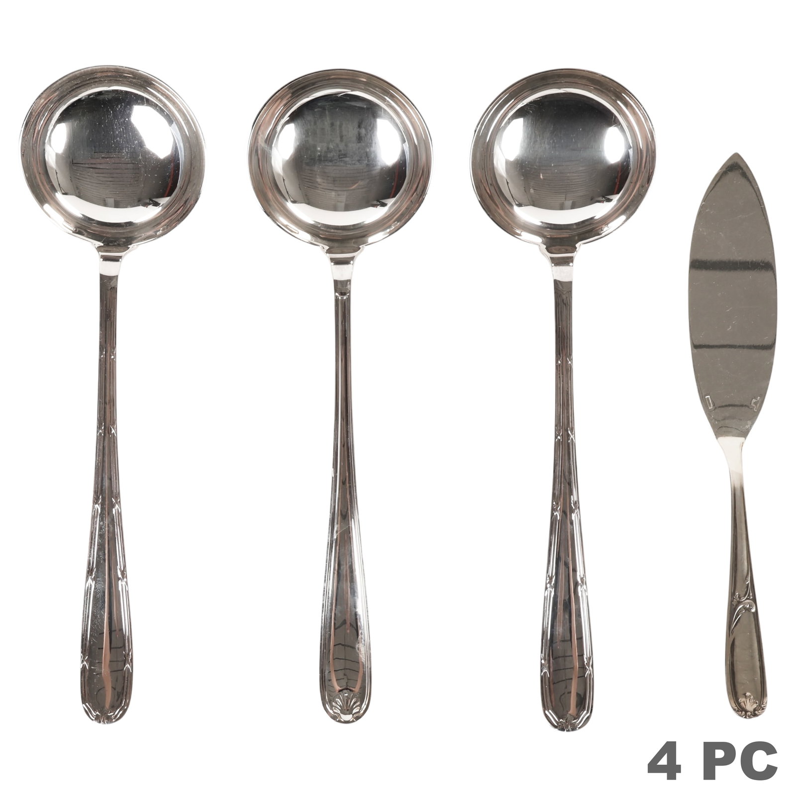 Christofle Silver Plated Serving Pieces 4pc LOT: Christofle (French), four-piece silver plate serving utensil group in the Grand Bourg, Rubans, and Vendôme patterns. Lot includes one Grand Bourg cake server measuring approximately 11 in., two Ruban