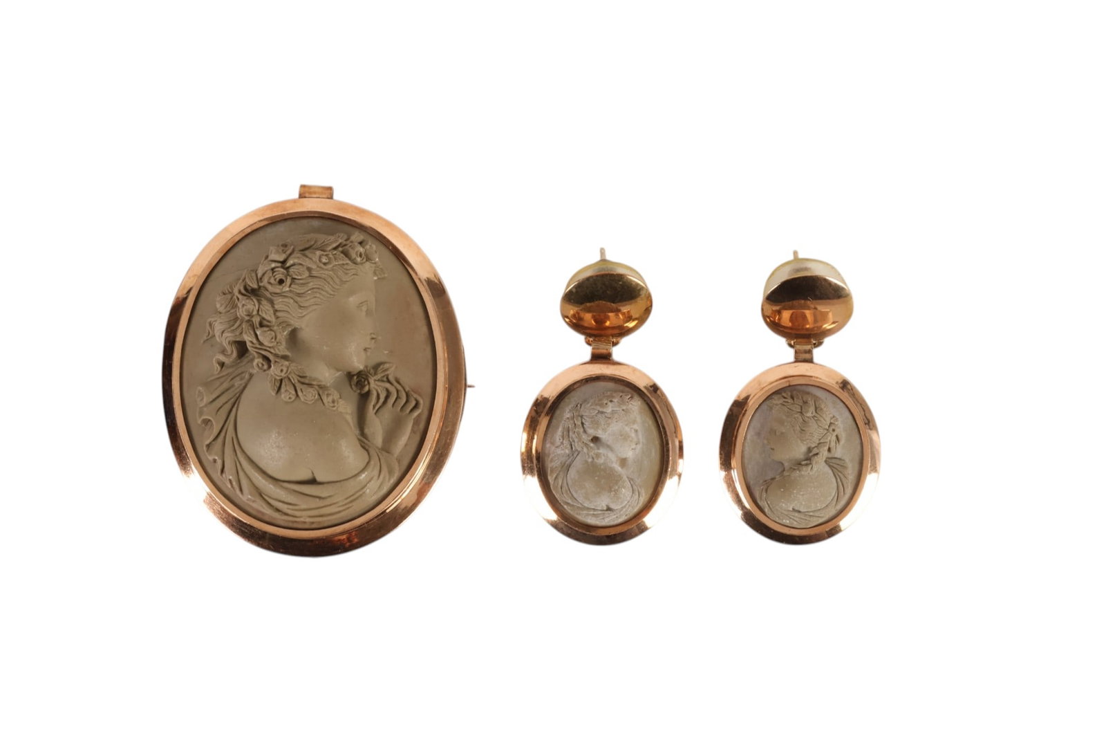 18k Gold 19C Italian Lava Cameo Earrings & Brooch: Antique Italian 18K gold lava cameo jewelry suite, comprising a pair of drop earrings and coordinating brooch, each set with carved classical female profile cameos. Earrings measure approximately 2.75