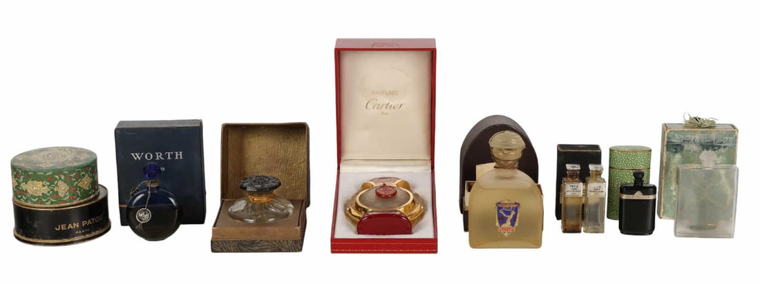 Cartier Worth Jean Patou Perfume Bottles w Box LOT: Lot of boxed vanity dresser scent and fragrance items from various manufacturers including Cartier, Worth, Jean Patou, Marie Madeleine, Coty, and others. Assortment includes glass perfume bottles, pow