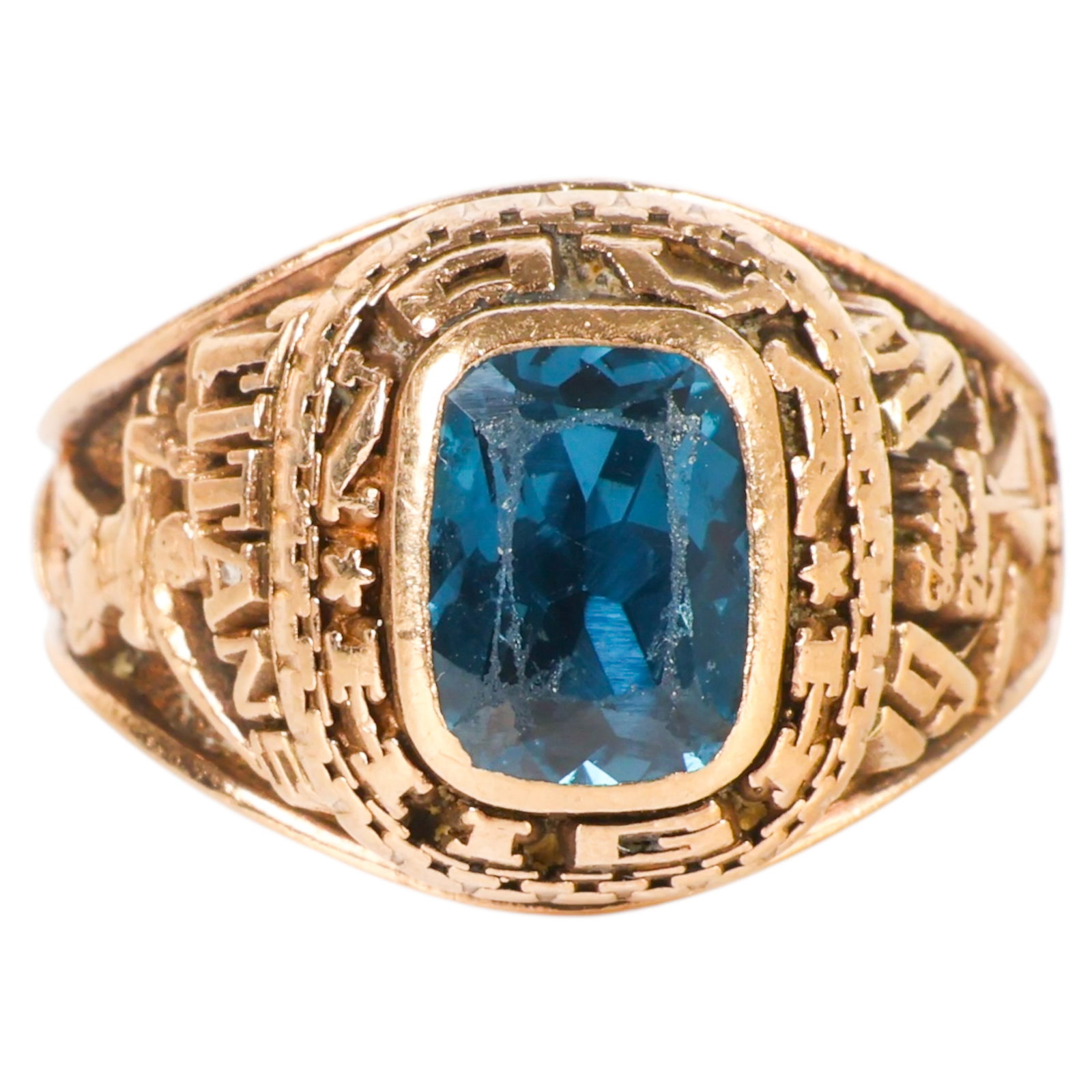 10k Gold Vintage 1984 Balfour Sz 6.5 Class Ring 6g: Balfour-designed 1984 Nova High School Titans class ring, crafted in 10K gold and set with a blue gemstone testing as spinel. The ring features engraved emblems representing the Titans and the state