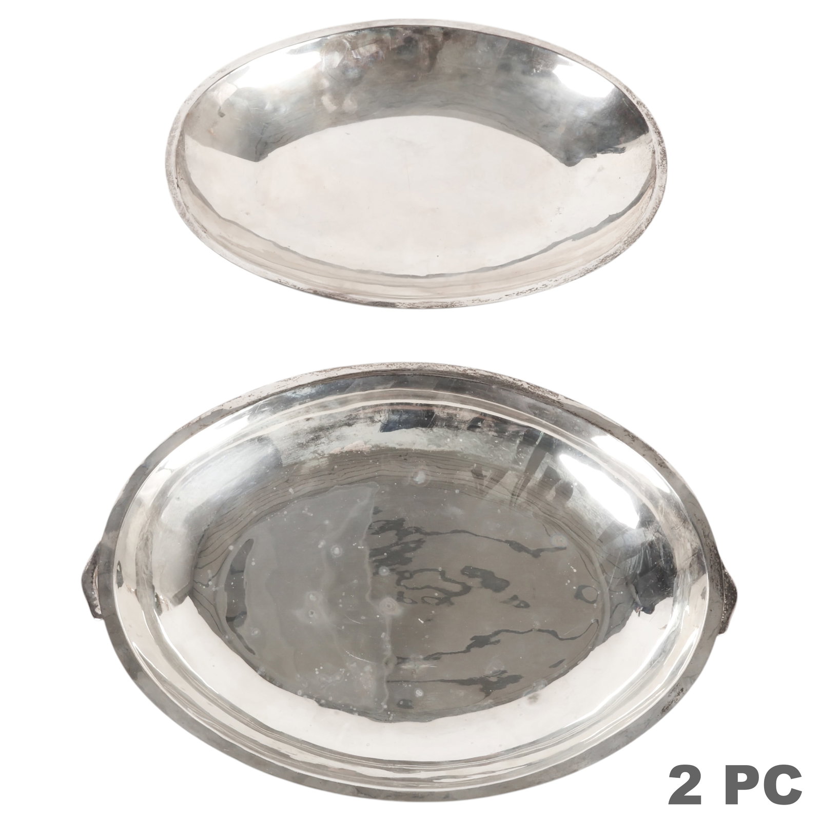 Sterling Silver Mexico Oval Serving Trays LOT 966g: Lot of two Conquistador sterling silver oval serving trays, each with an applied rim and openwork side handles. Both are marked "Conquistador Sterling Mexico" along the rim. Combined approximate weigh