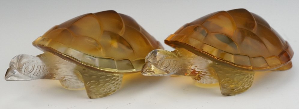 Pair Lalique French Amber Crystal Caroline Turtles (1 of 7)