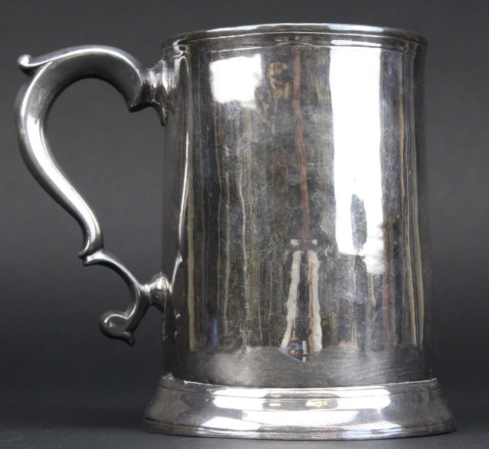 George II Isaac Cookson Newcastle Silver Stein Tankard: RARE George II English Newcastle Silver Tankard by Isaac Cookson. Hand Crafted of Sterling Silver. Features a Classical Design in Hand Hammered Silver. Bears Newcastle Hallmarks for 1744. Good Conditi